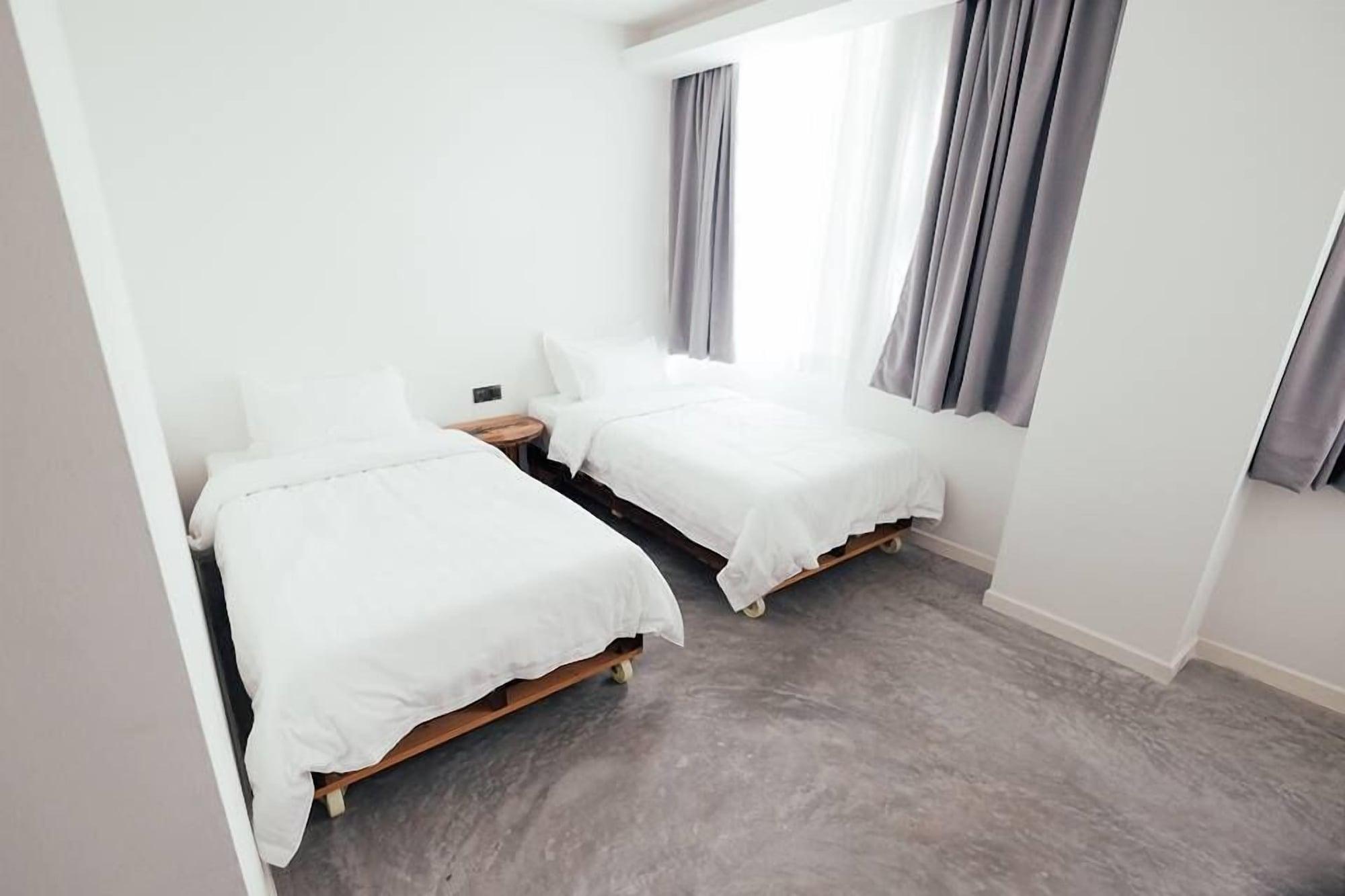 White Loft Hotel Malacca Extérieur photo