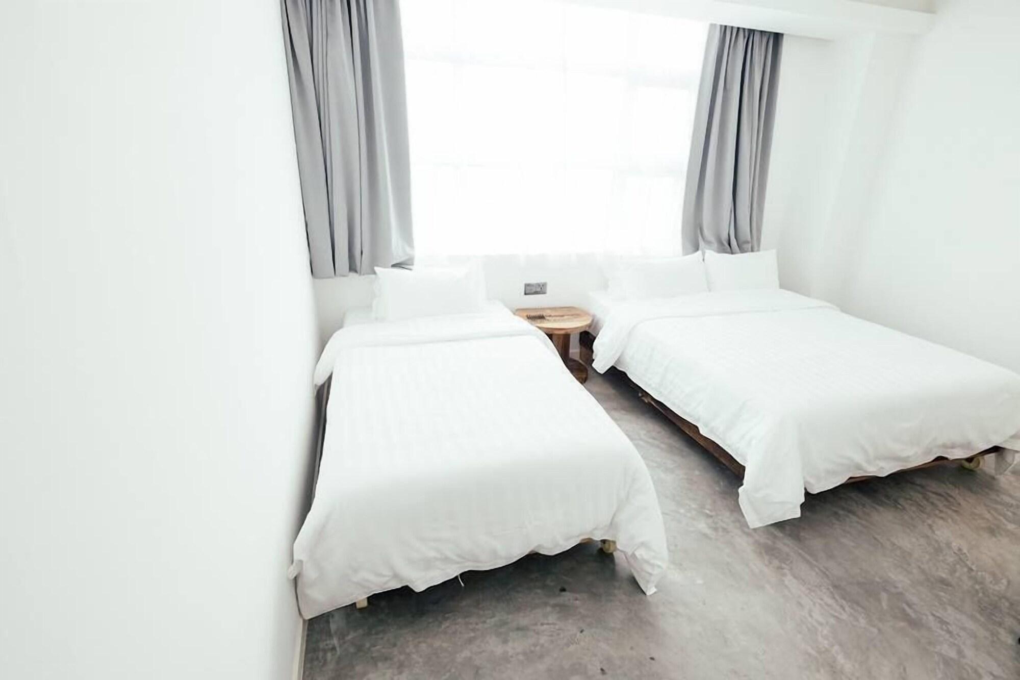 White Loft Hotel Malacca Extérieur photo