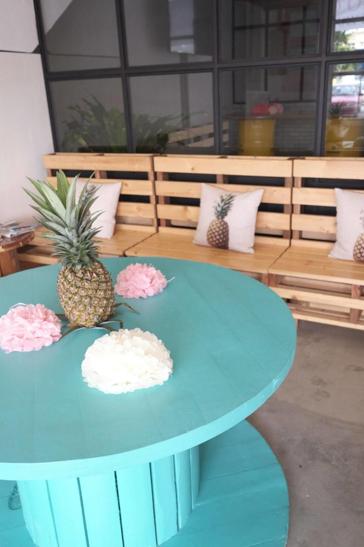 White Loft Hotel Malacca Extérieur photo