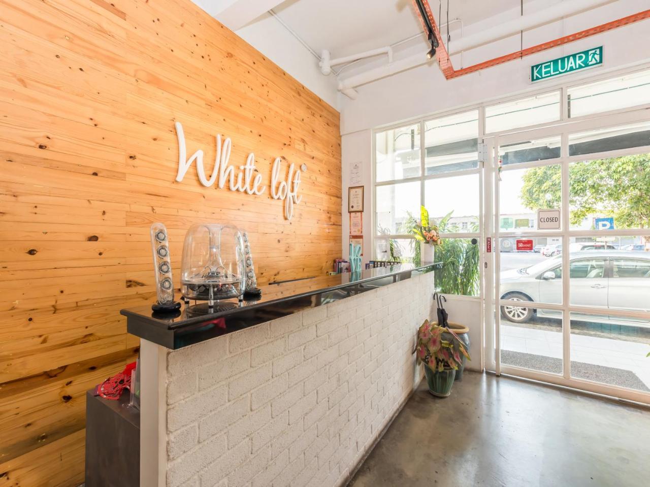 White Loft Hotel Malacca Extérieur photo