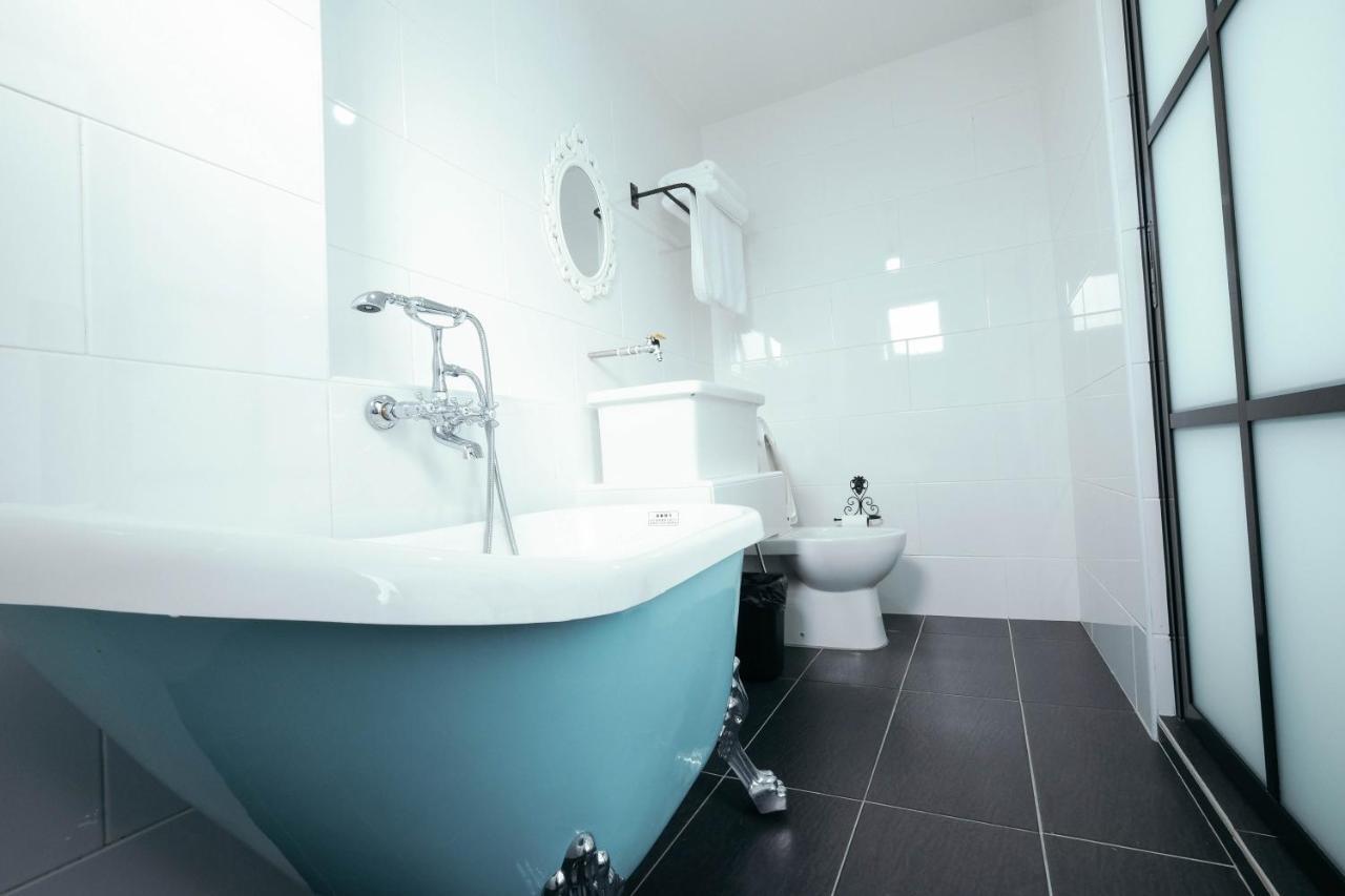 White Loft Hotel Malacca Chambre photo